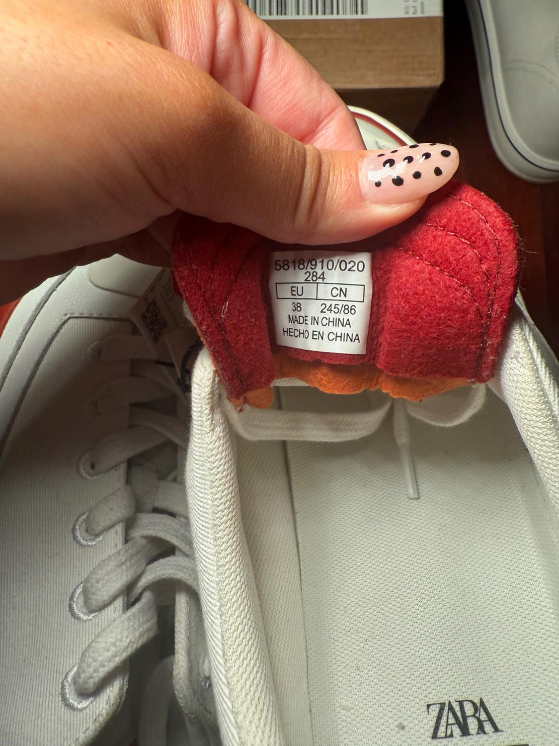 TRAINERS - Image 3