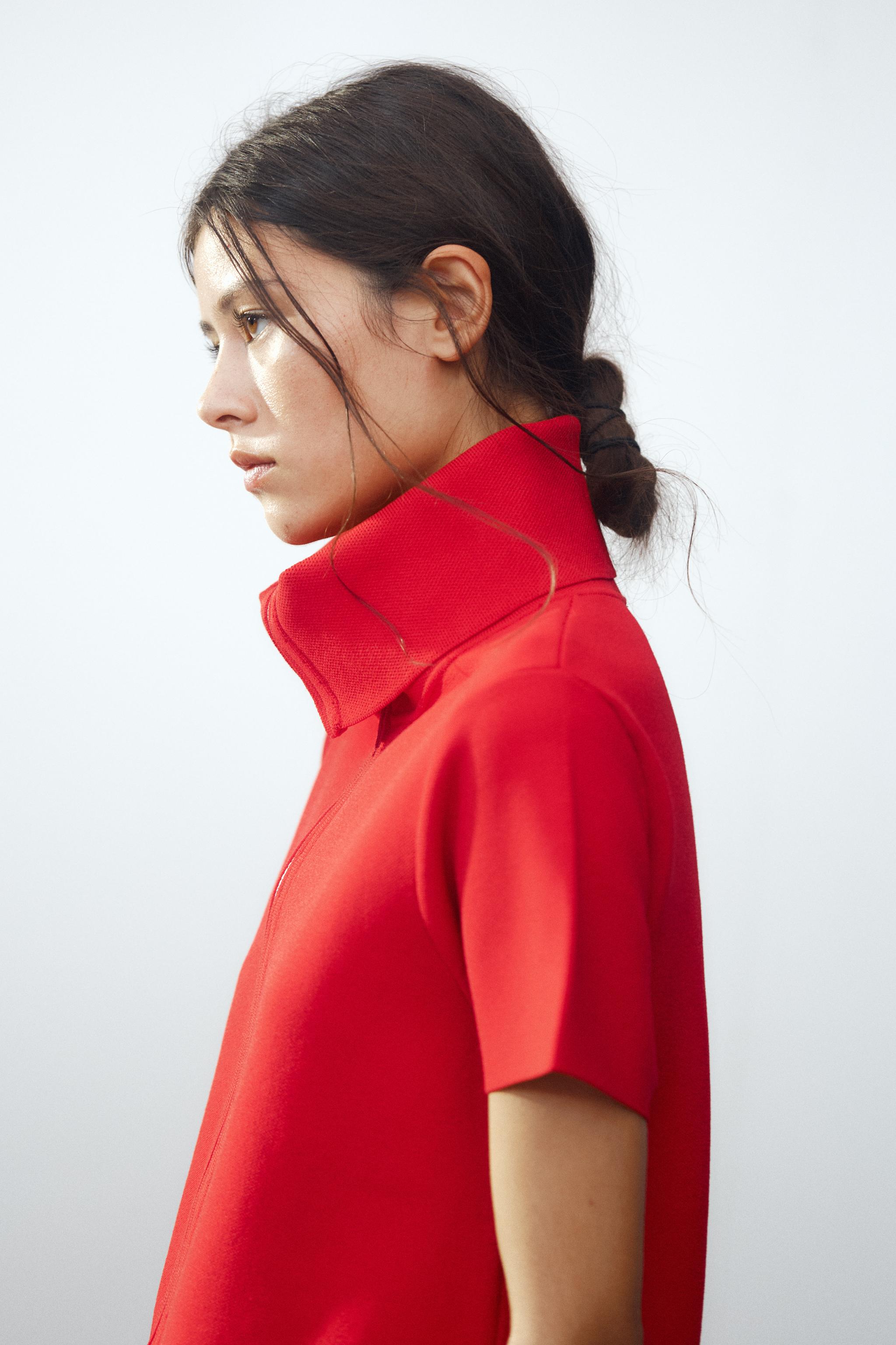 SHORT PLAIN KNIT DRESS