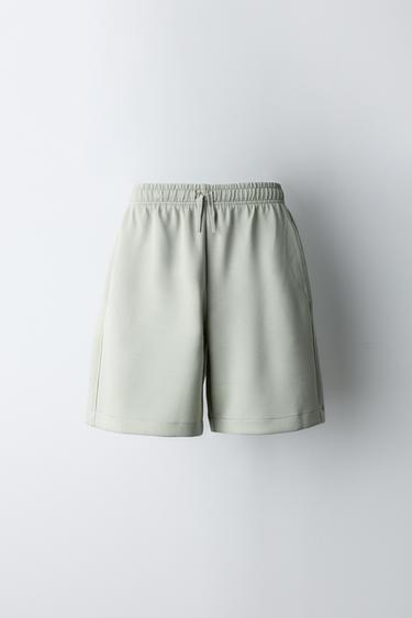 BERMUDA SPORTY VIVOS - Menta claro de Zara