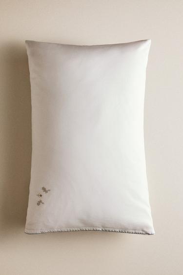 CHILDREN'S RABBIT PILLOWCASE - Multicoloured by Zara