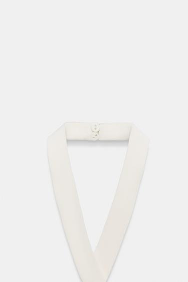 TOP HALTER PLUMES FIL MÉTALLISÉ - Écru de Zara - Image 6