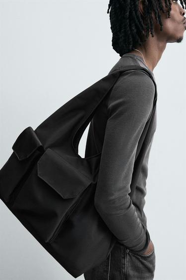 ΤΣΑΝΤΑ SHOPPER ΜΕ ΠΟΛΛΕΣ ΤΣΕΠΕΣ - Μαύρο του Zara - Εικόνα 0