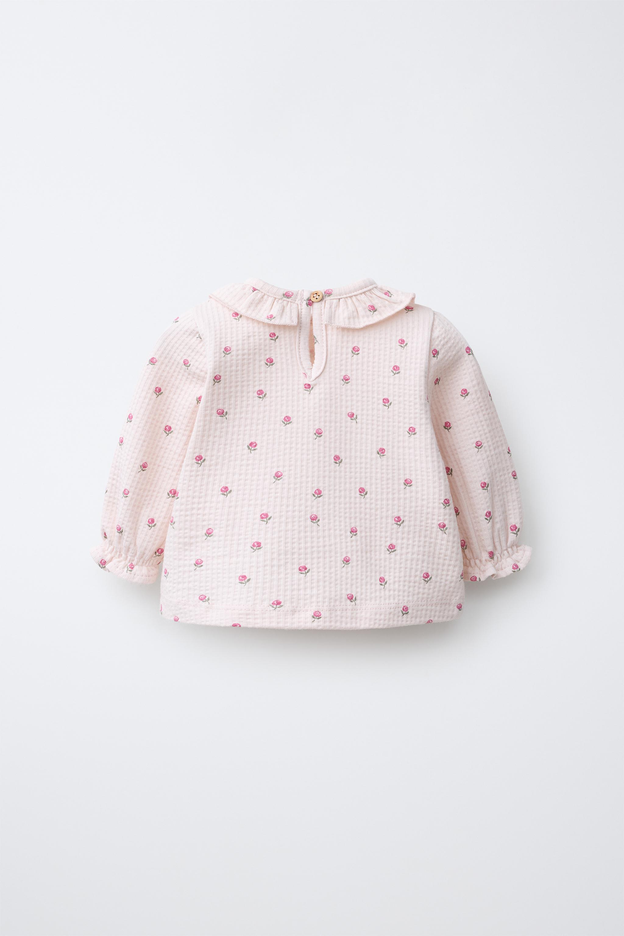 FLORAL PRINT TEXTURED T-SHIRT
