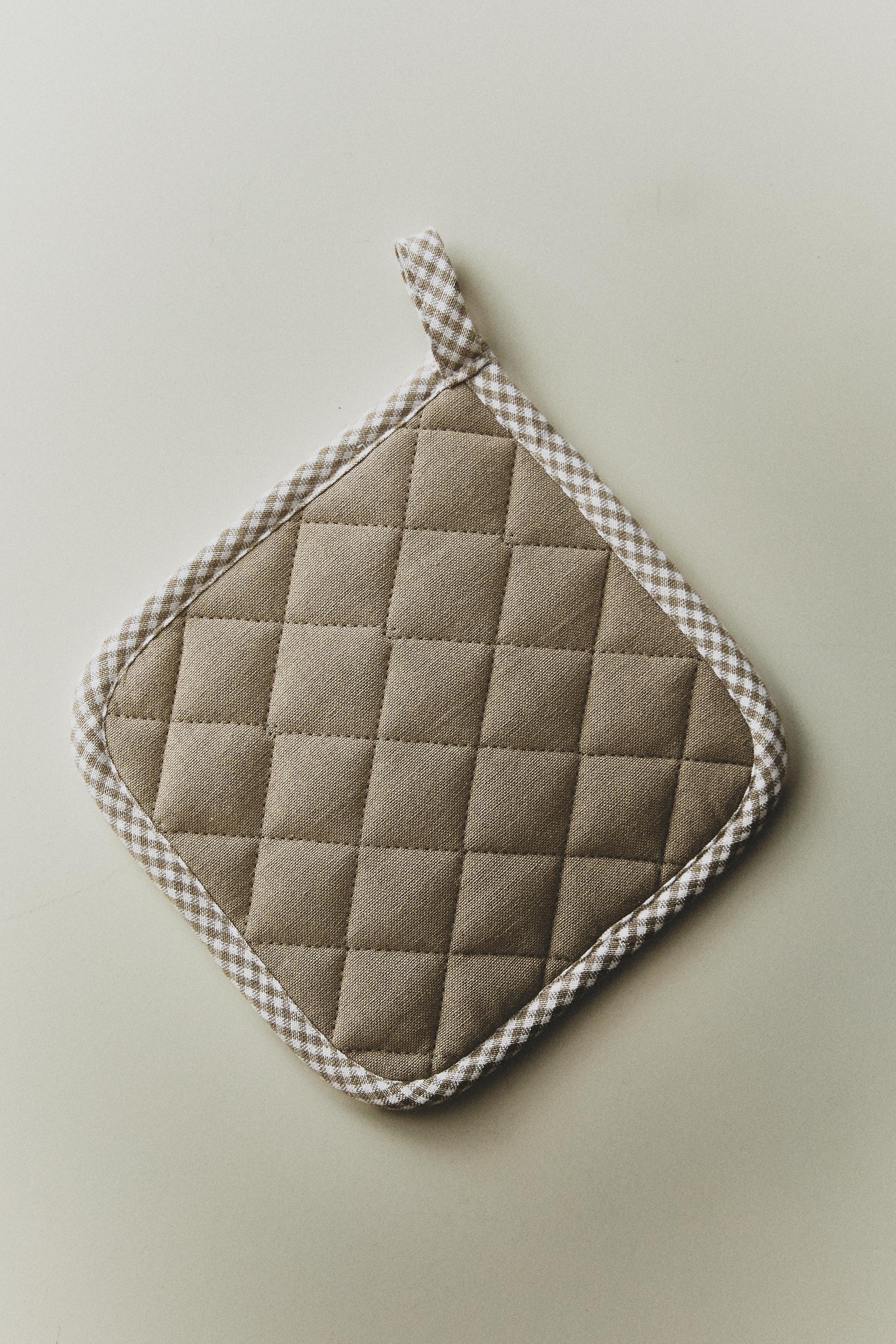 COTTON POT HOLDER