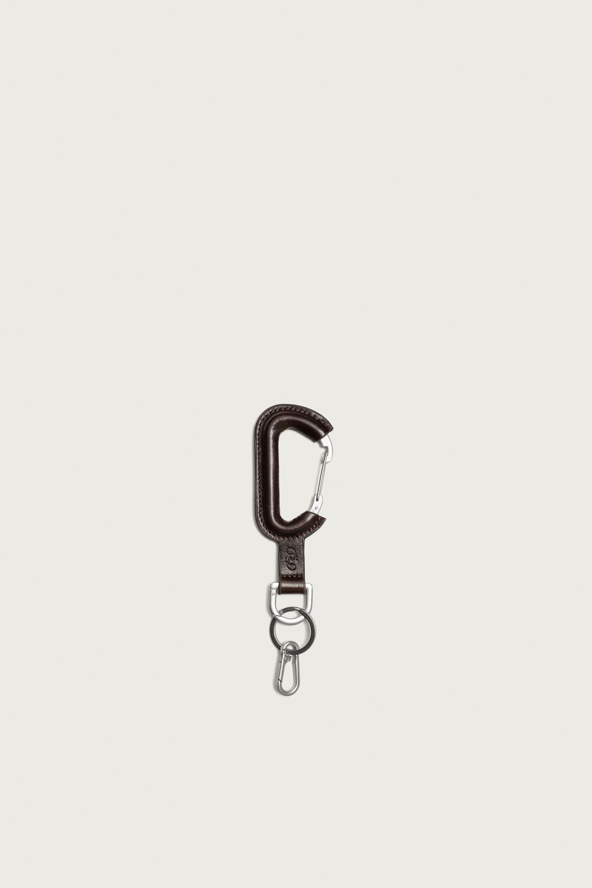 LEATHER KEY RING — Brown