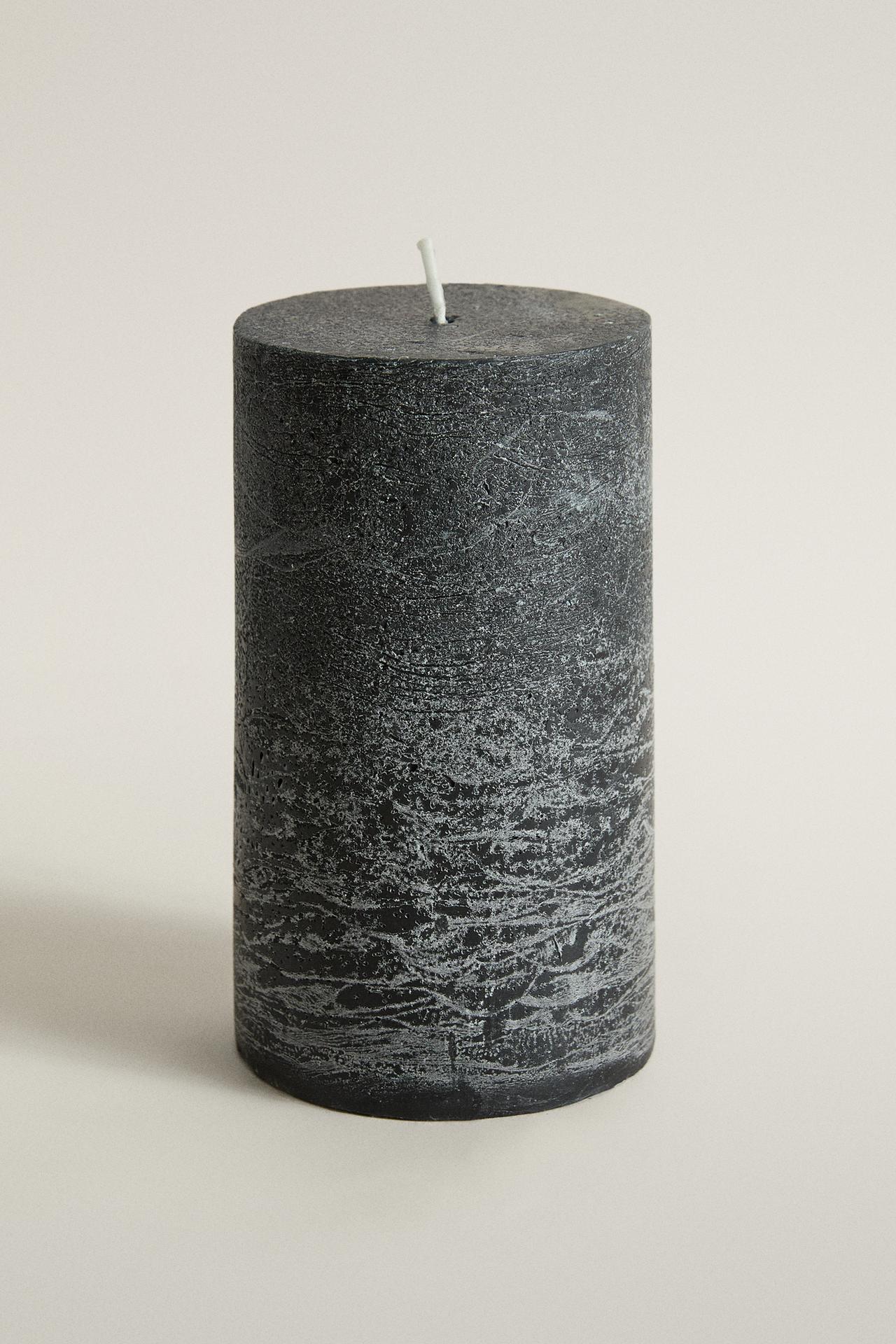 (500 G) WINTER CYPRESS CYLINDRICAL SCENTED CANDLE