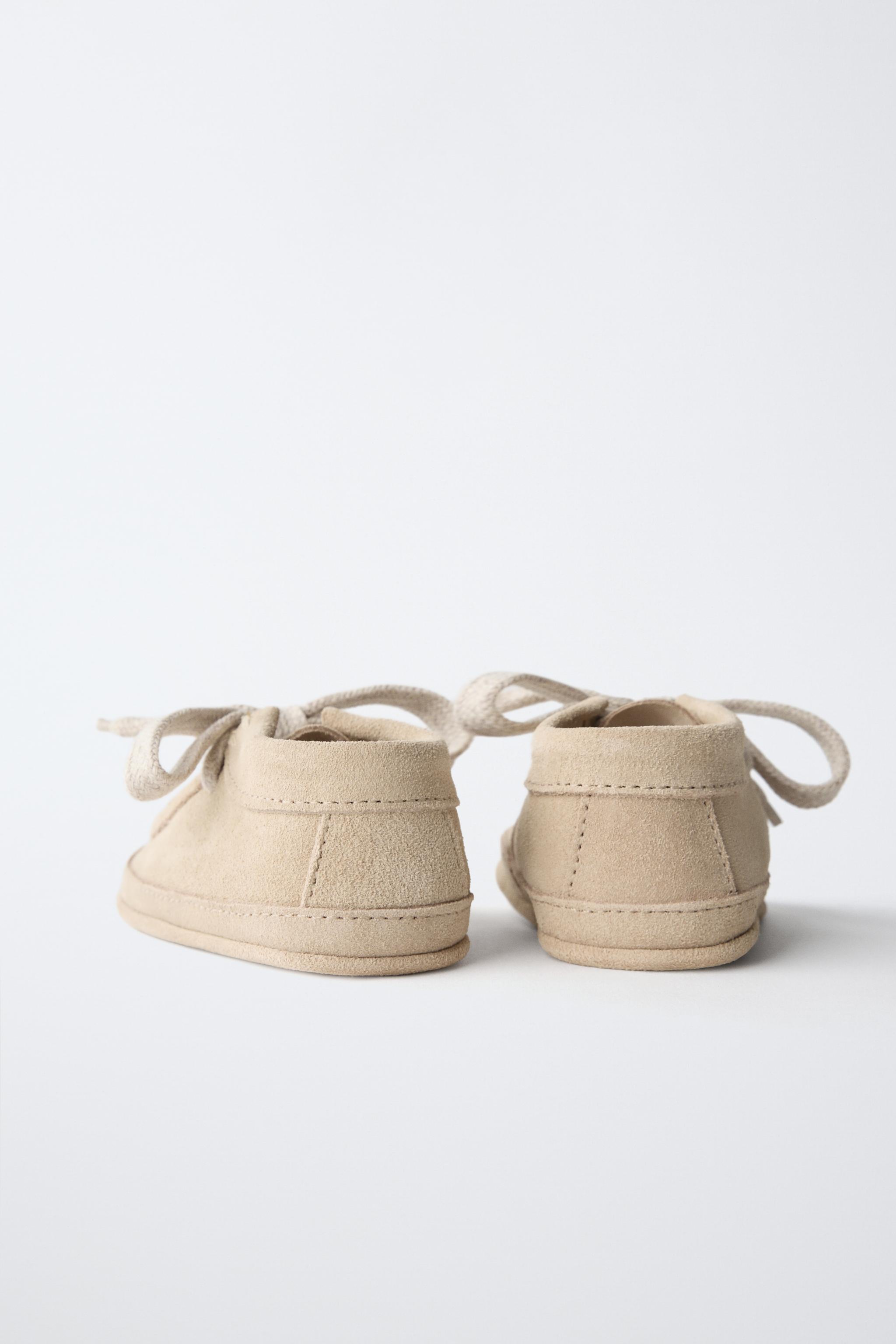 LEATHER BAREFOOT DECK SHOE