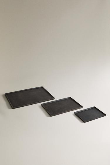 PLATEAU MÉTAL DÉCORATIF - Noir de Zara - Image 1