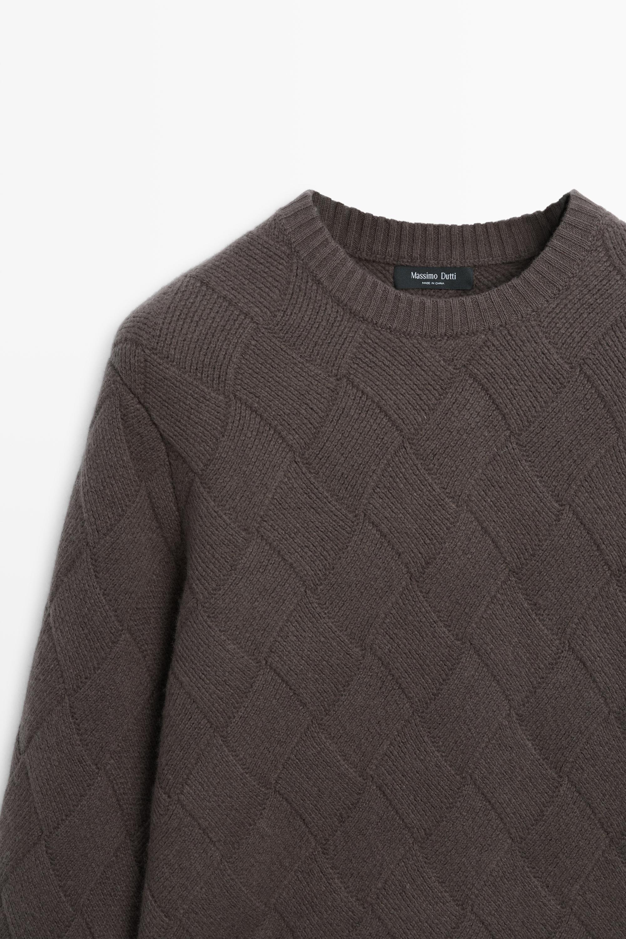 Wool blend knit sweater with diamond texture