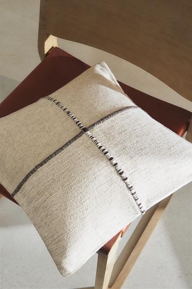HOUSSE DE COUSSIN LIGNES - Beige clair de Zara - Image 5
