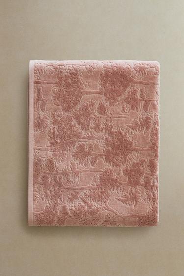PLANT JACQUARD BATH TOWEL - Dusty pink by Zara