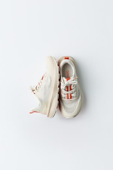 DEPORTIVO SPORT - Blanco Marfil de Zara