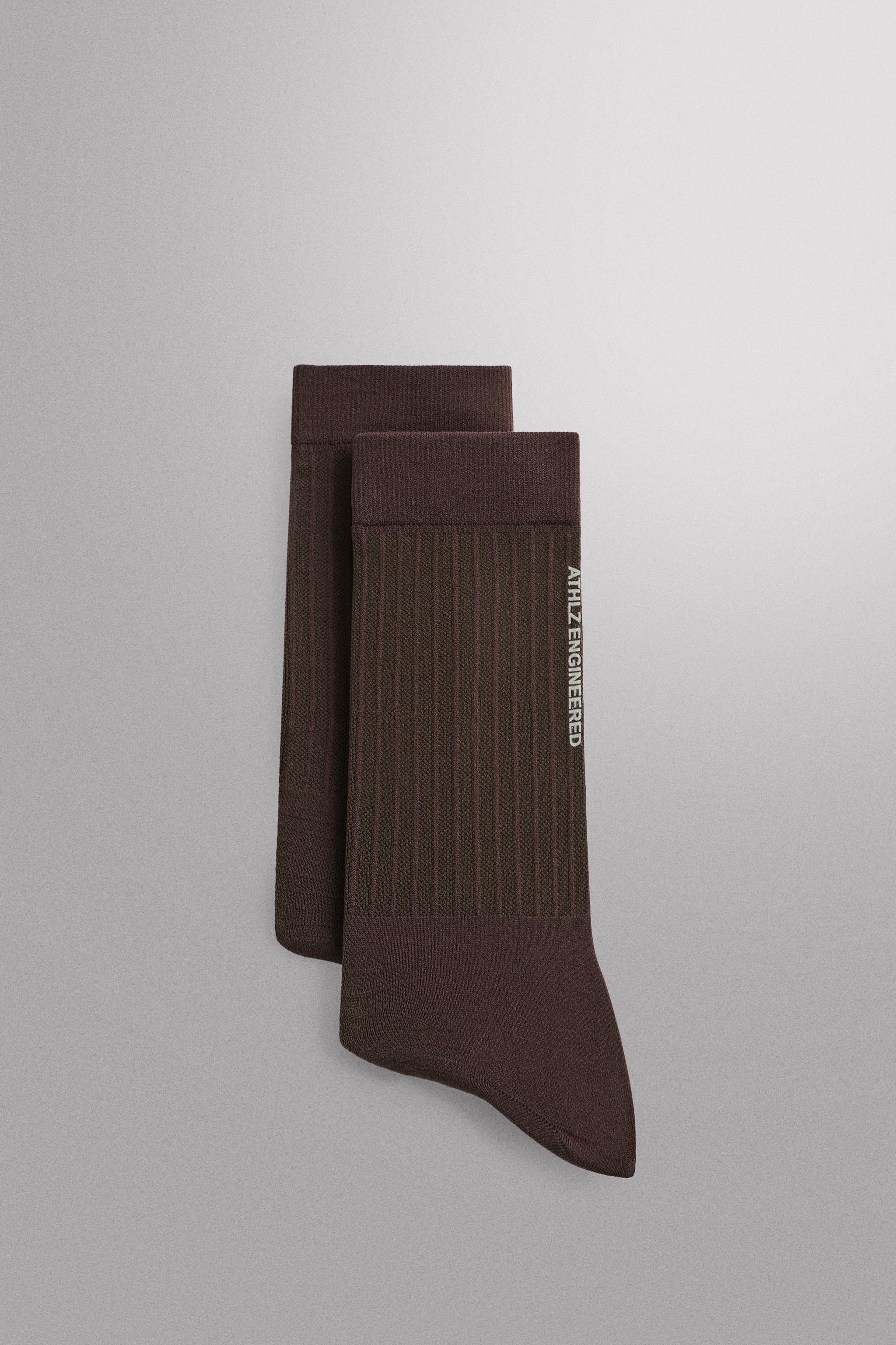 2-PACK TECHNICAL TRAINING SOCKS
