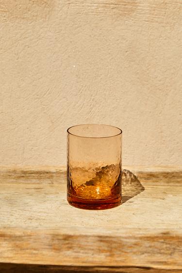 HAMMERED GLASS TUMBLER - Peach by Zara
