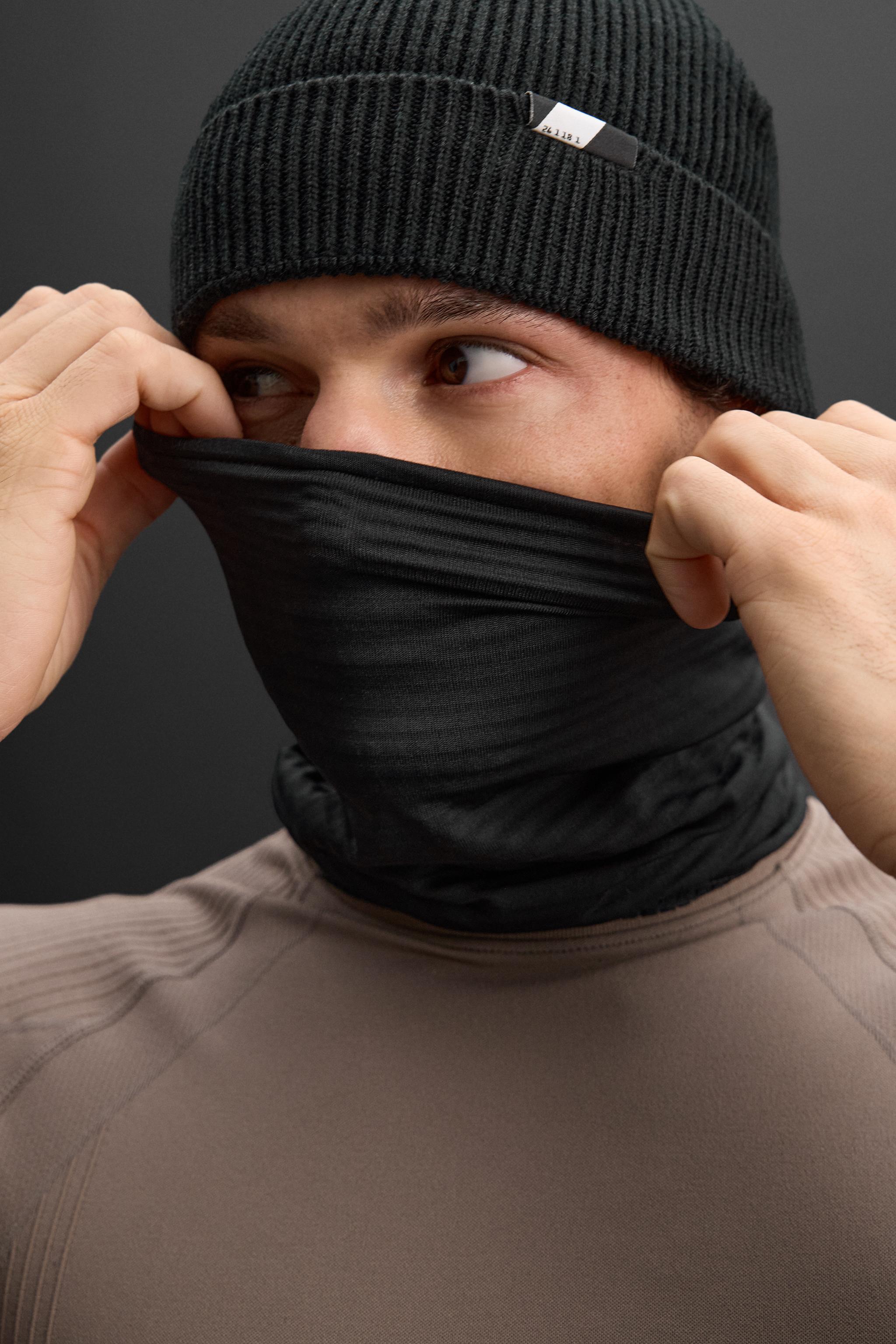 COMBINATION POLAR FLEECE NECK WARMER - Black | ZARA United