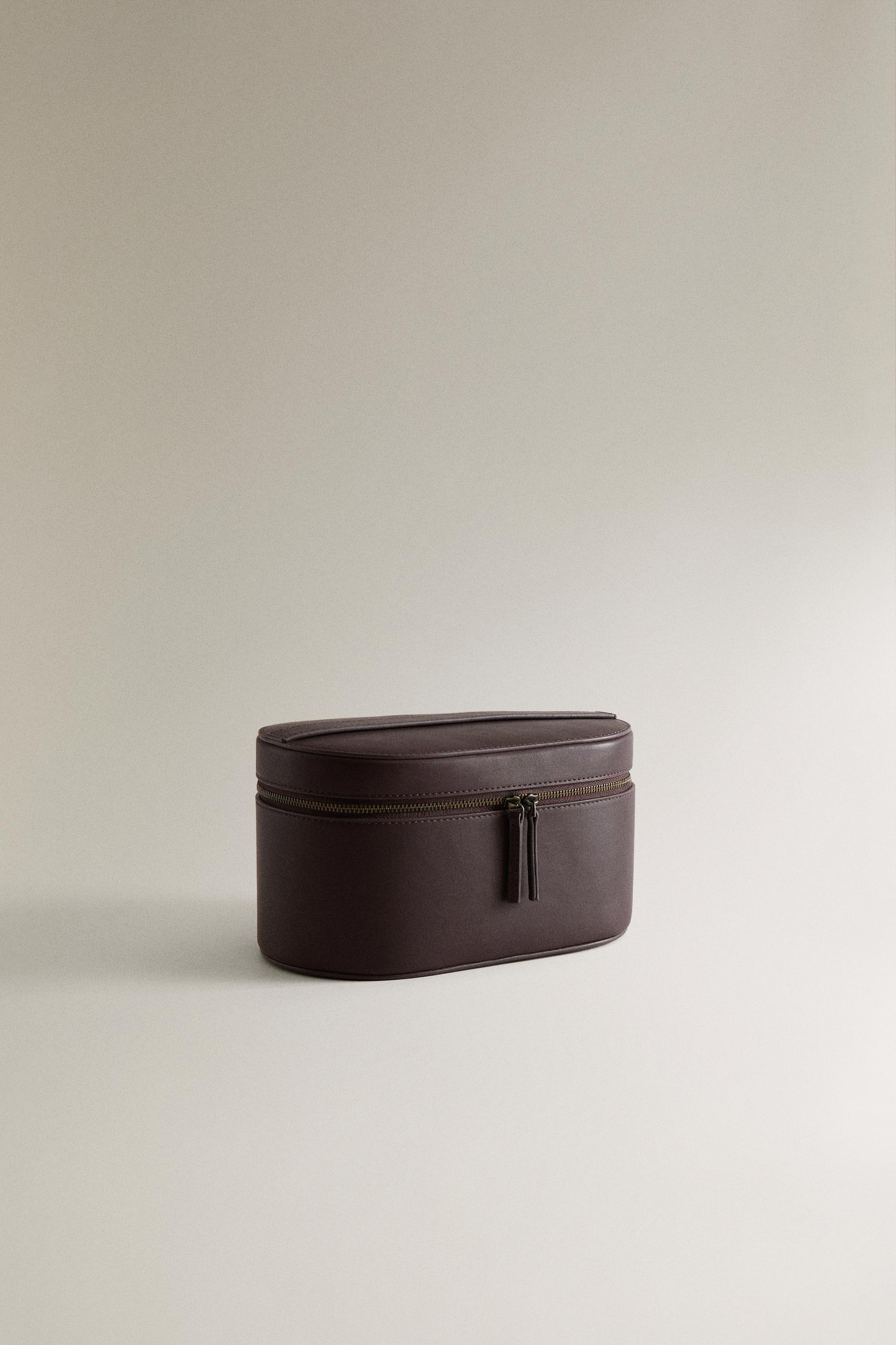 RIGID LEATHER MAKEUP BAG — Burgundy Red