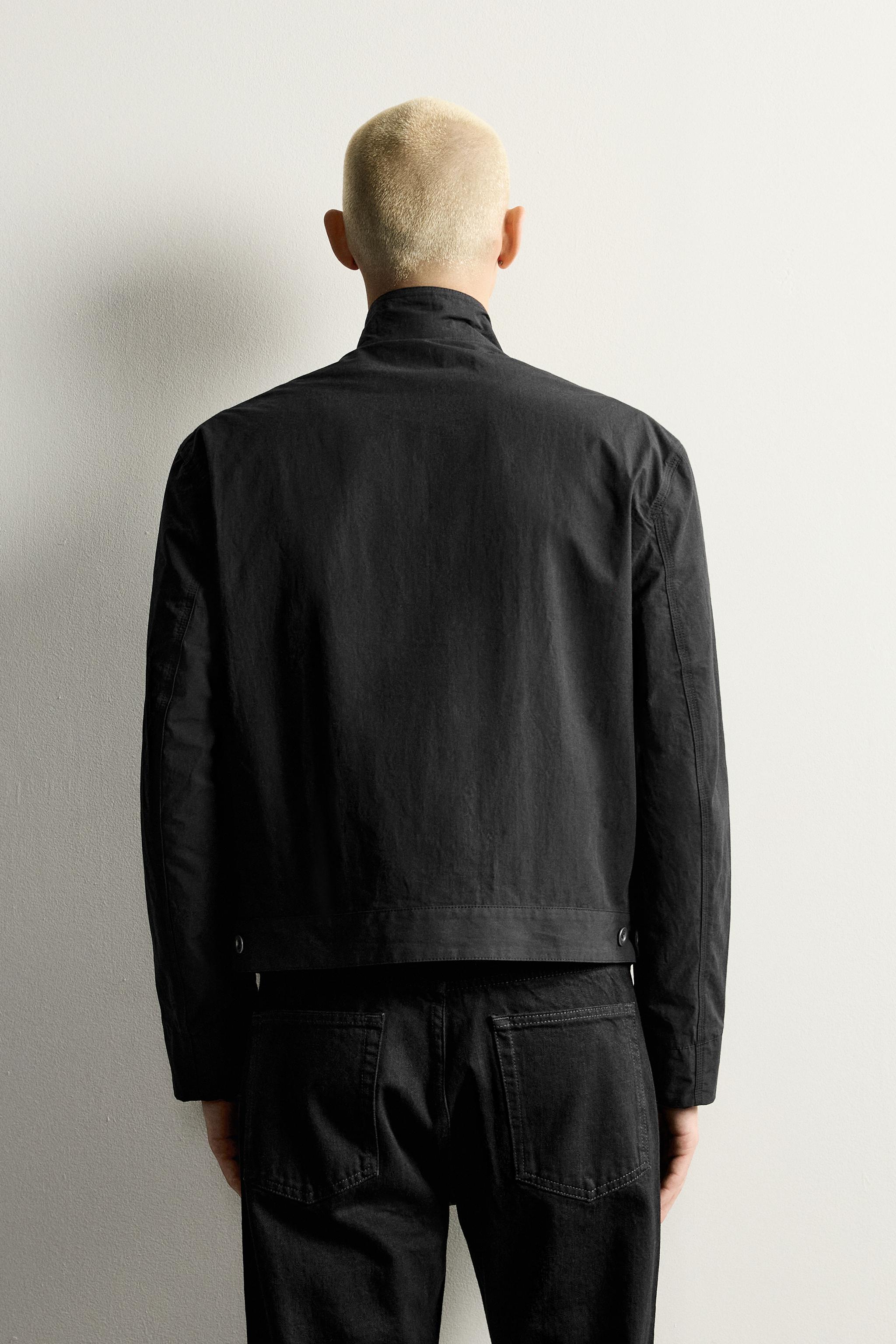 CROPPED FIT BUTTON-FRONT JACKET