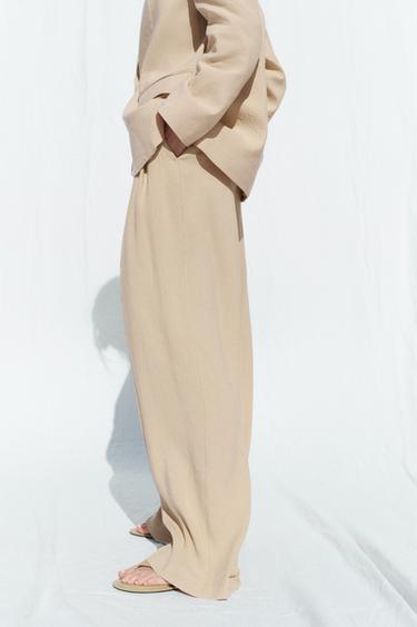 PANTALON LARGE À PINCES AVEC LIN - Marron clair de Zara - Image 3