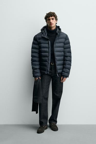 CAÇADORA EMBUATADA LLEUGERA WATER REPELLENT - Marí fosc de Zara