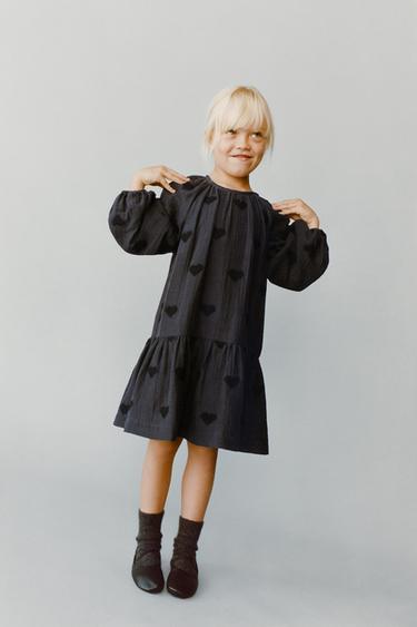 VESTIDO BORDADO CORAZONES  - Gris medio de Zara
