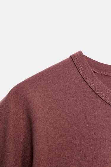 T-SHIRT RUSTIQUE EN COTON - Aubergine de Zara - Image 5