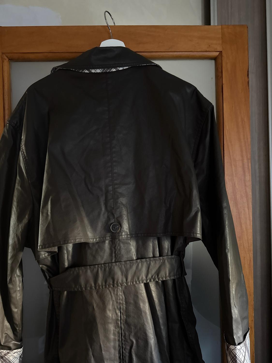 LONG WAXED CHECK TRENCH COAT - Image 5