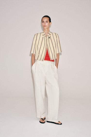 ÁO BLAZER CROPPED KẺ SỌC ZW COLLECTION - Màu be từ Zara