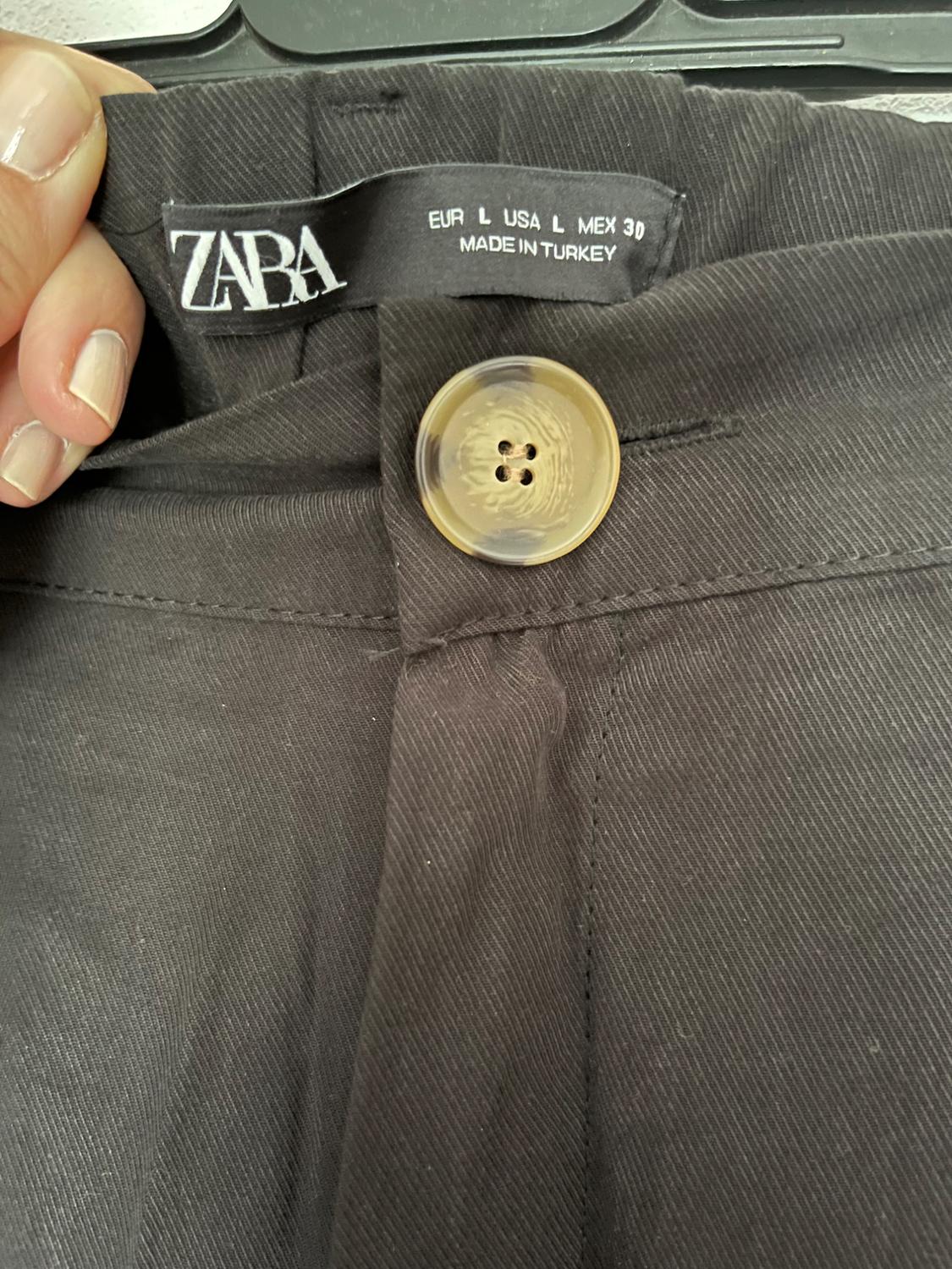 BERMUDA SHORTS WITH POCKET - Image 3