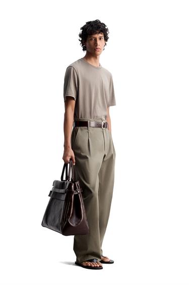 SLIM-FIT-T-SHIRT MEDIUM WEIGHT - Erdton von Zara