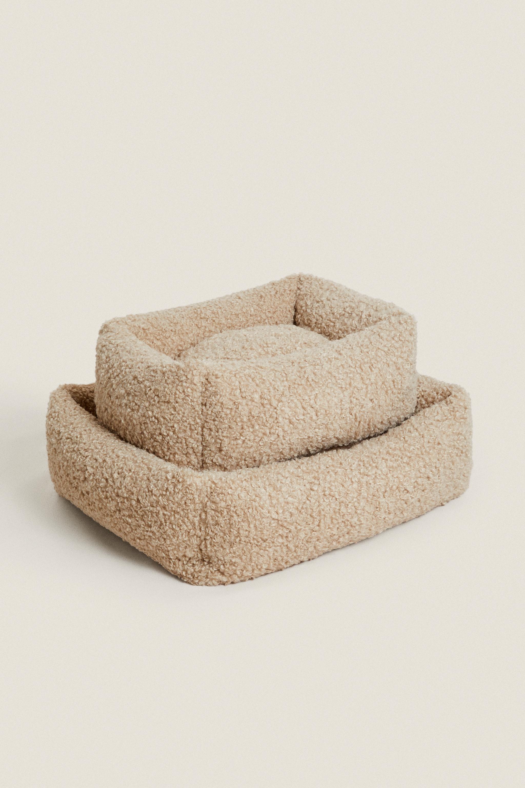 Beige dog bed best sale