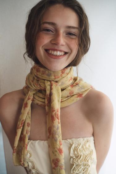 MIDI DRESS WITH EMBOSSED RUFFLES - Ivory by Zara - Image 4