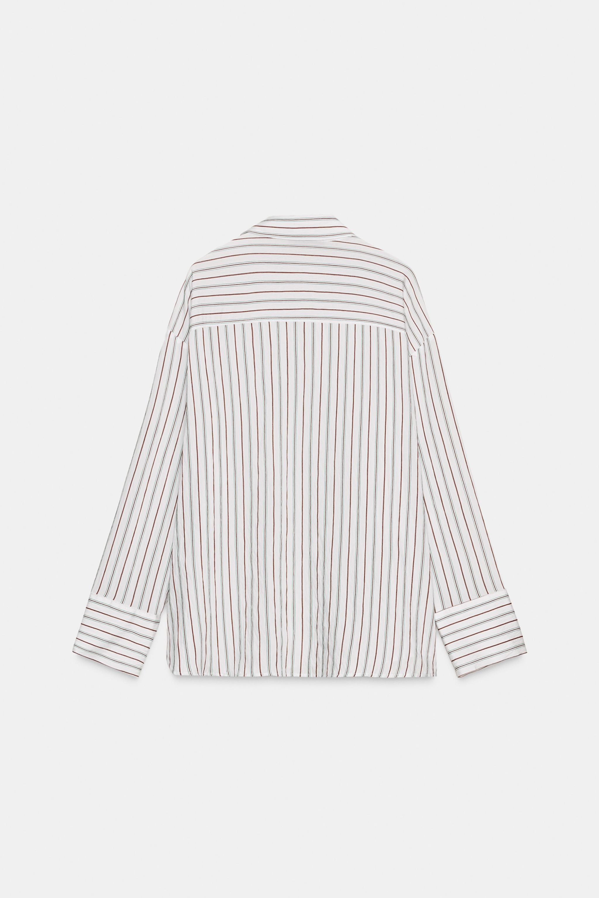 CHEMISE FLUIDE À RAYURES AVEC FOULARD