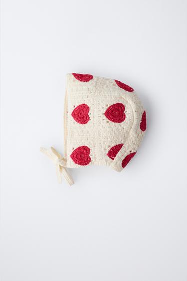BONNET EN MAILLE CROCHET CŒURS - Écru de Zara - Image 3