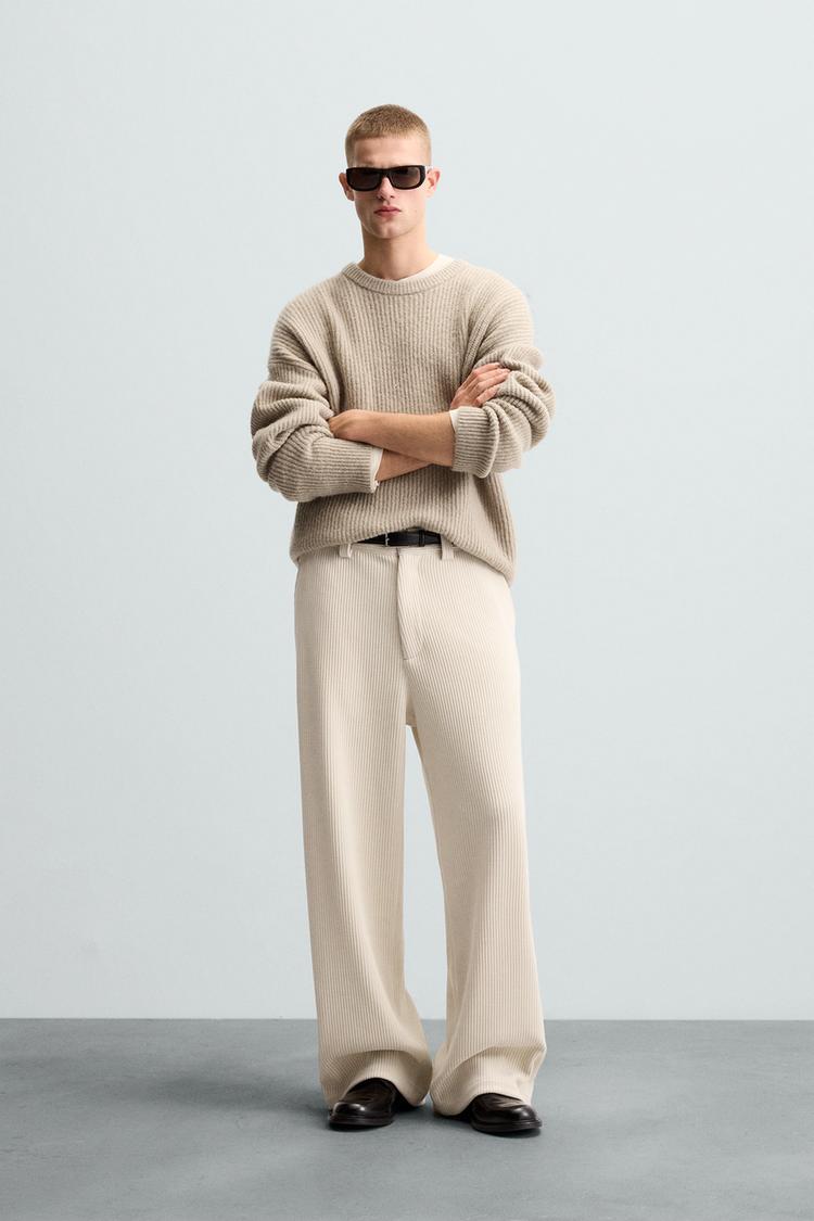 Outfit Pantalon Beige Pantalon Pana Blanco Hombre Zapato Pantalon