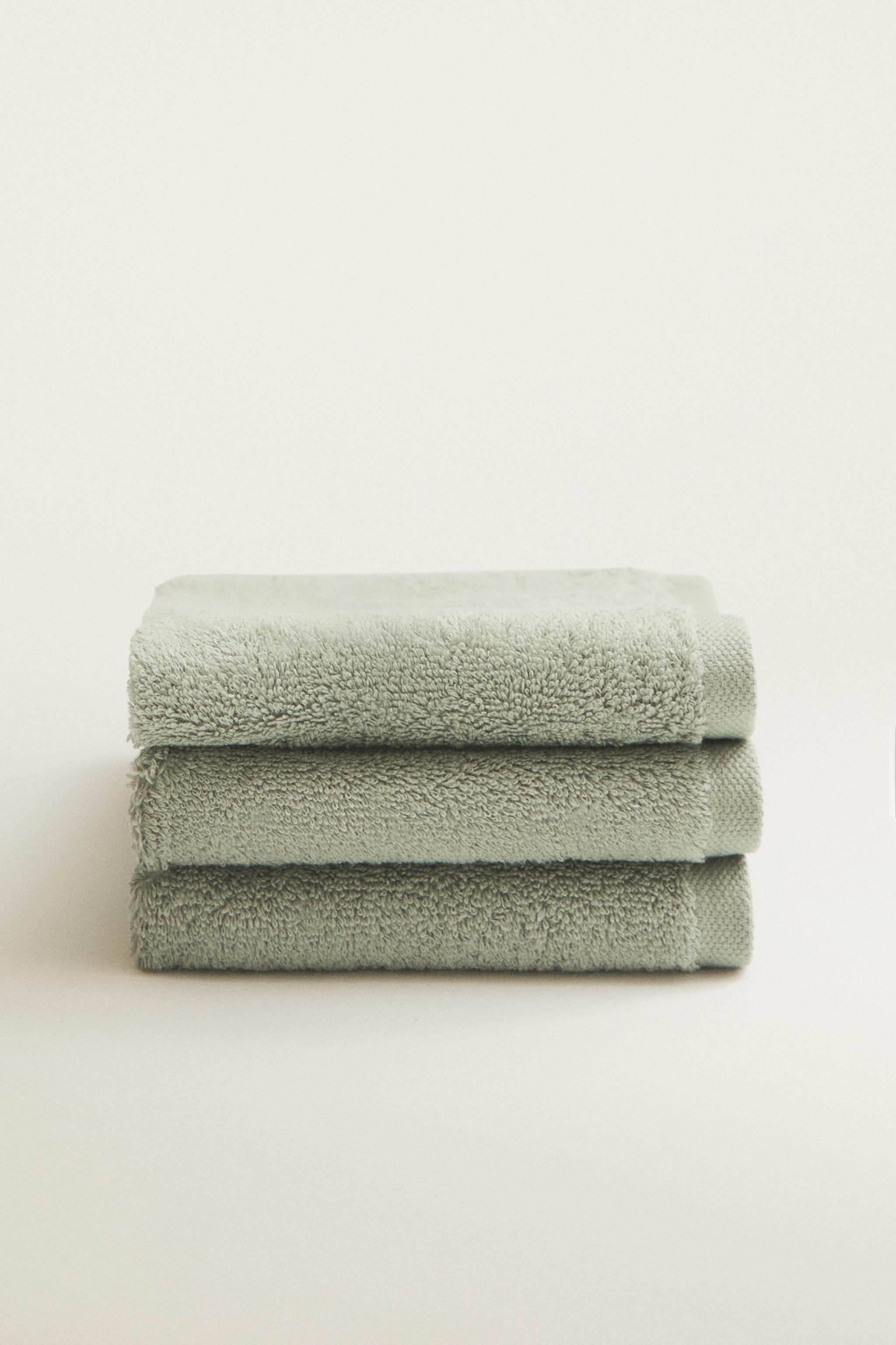 PACK OF COTTON HAND TOWELS (PACK 3)