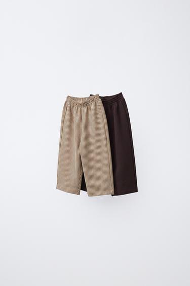 PAKKE MED 2 PAR SVEJSEDE OG ENSFARVEDE BUKSER I SWEATERTØJ - Beige-brun fra Zara