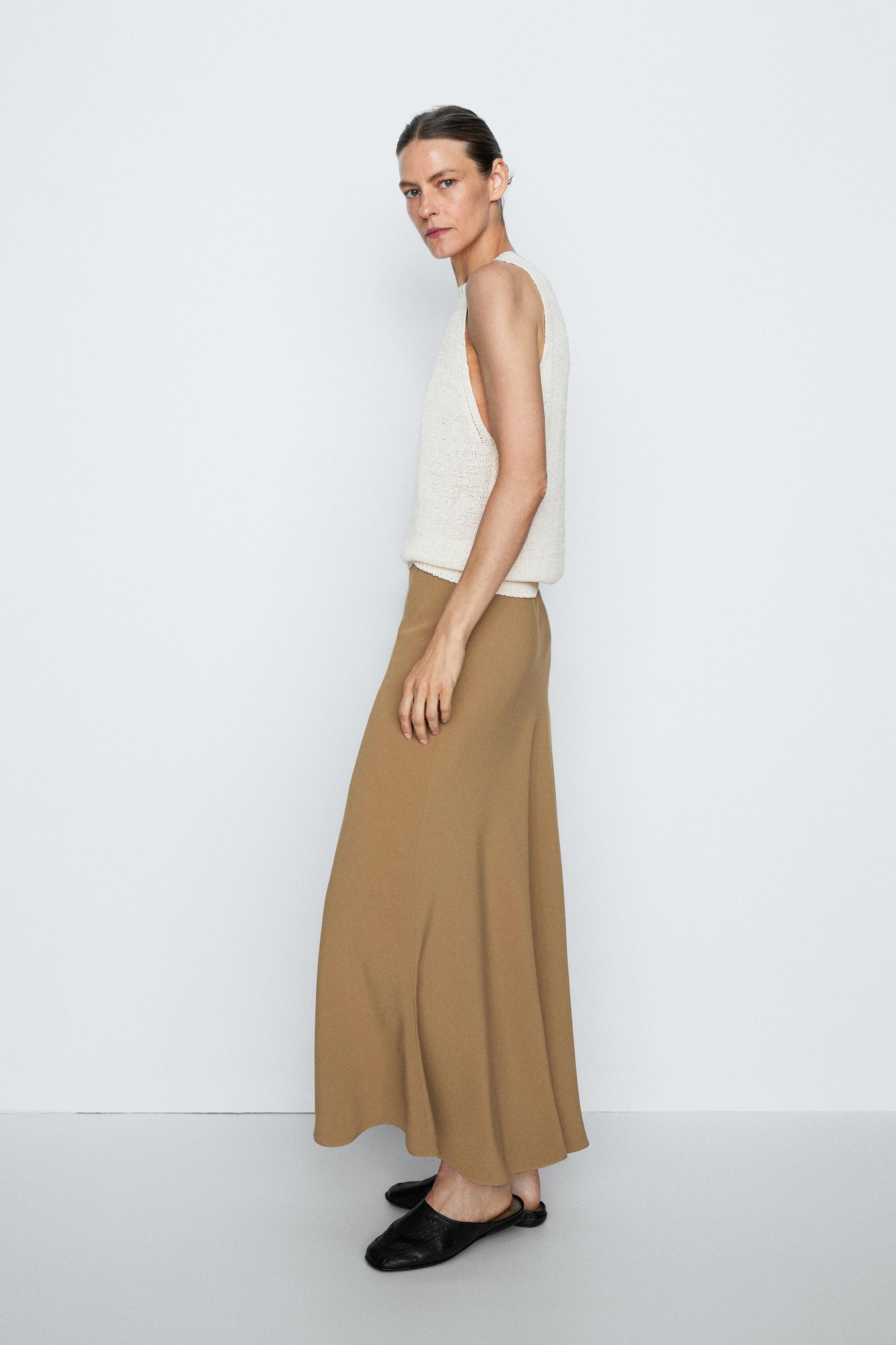 Flowing flared midi skirt - STUDIO — Caramel
