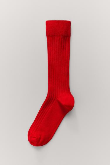 LONG RIBBED SOCKS - Red by Zara