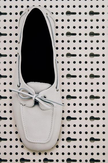 LEATHER DECK SHOES - Ecru White by Zara