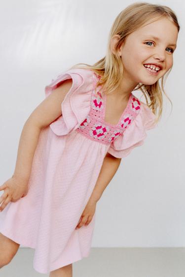 TEXTURED CROCHET DRESS - Pastel pink by Zara