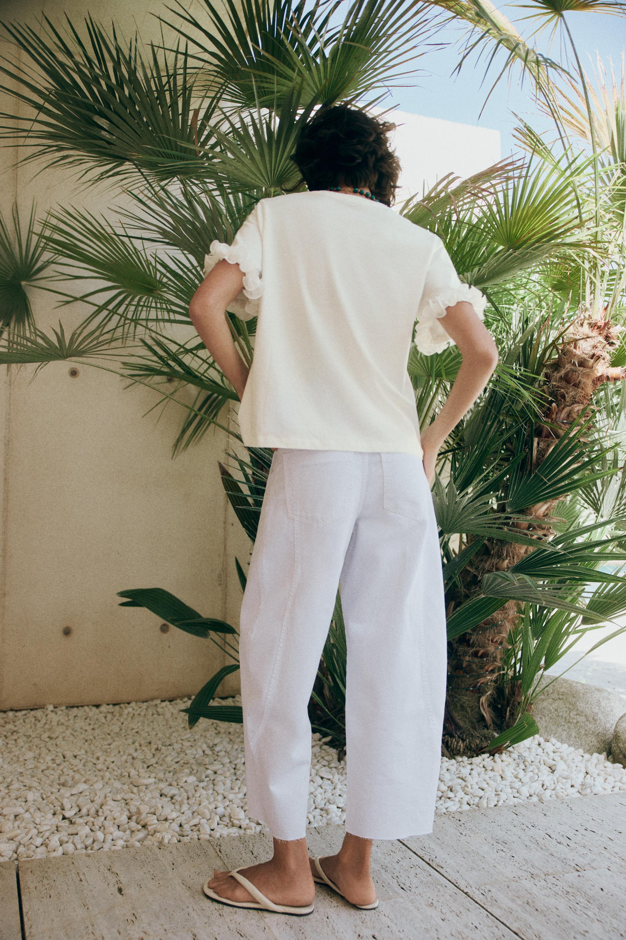 COTTON RUFFLE T-SHIRT