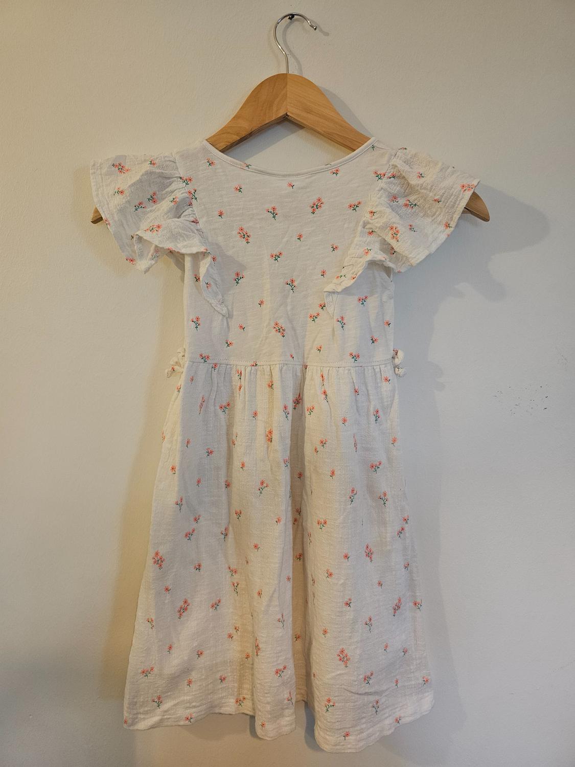 CONTRAST DRESS WITH RUFFLES - Image 4