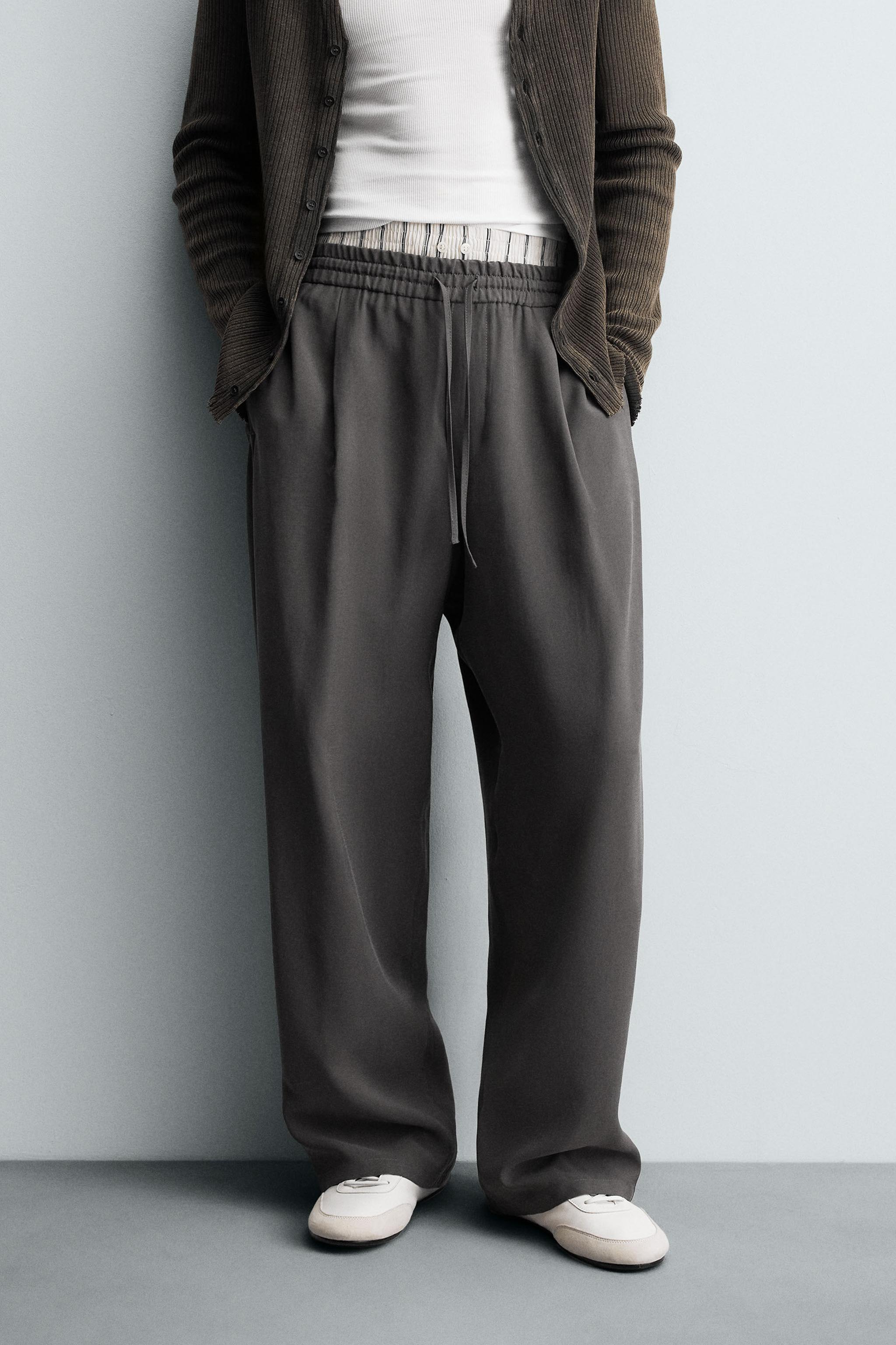 CALÇA FLUIDA COSTURAS - Cinza-escuro | ZARA Brasil