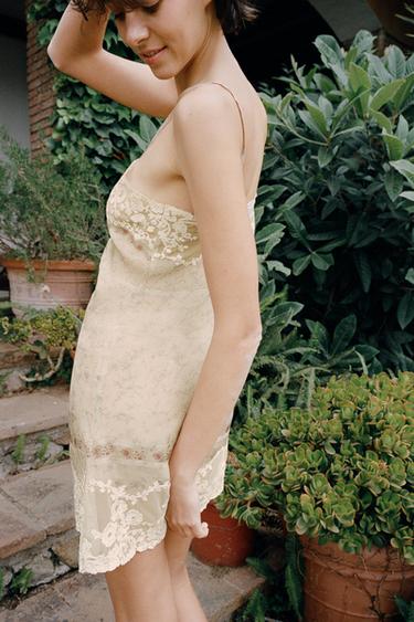 PRINTED ORGANZA DRESS WITH EMBROIDERY - Ecru by Zara