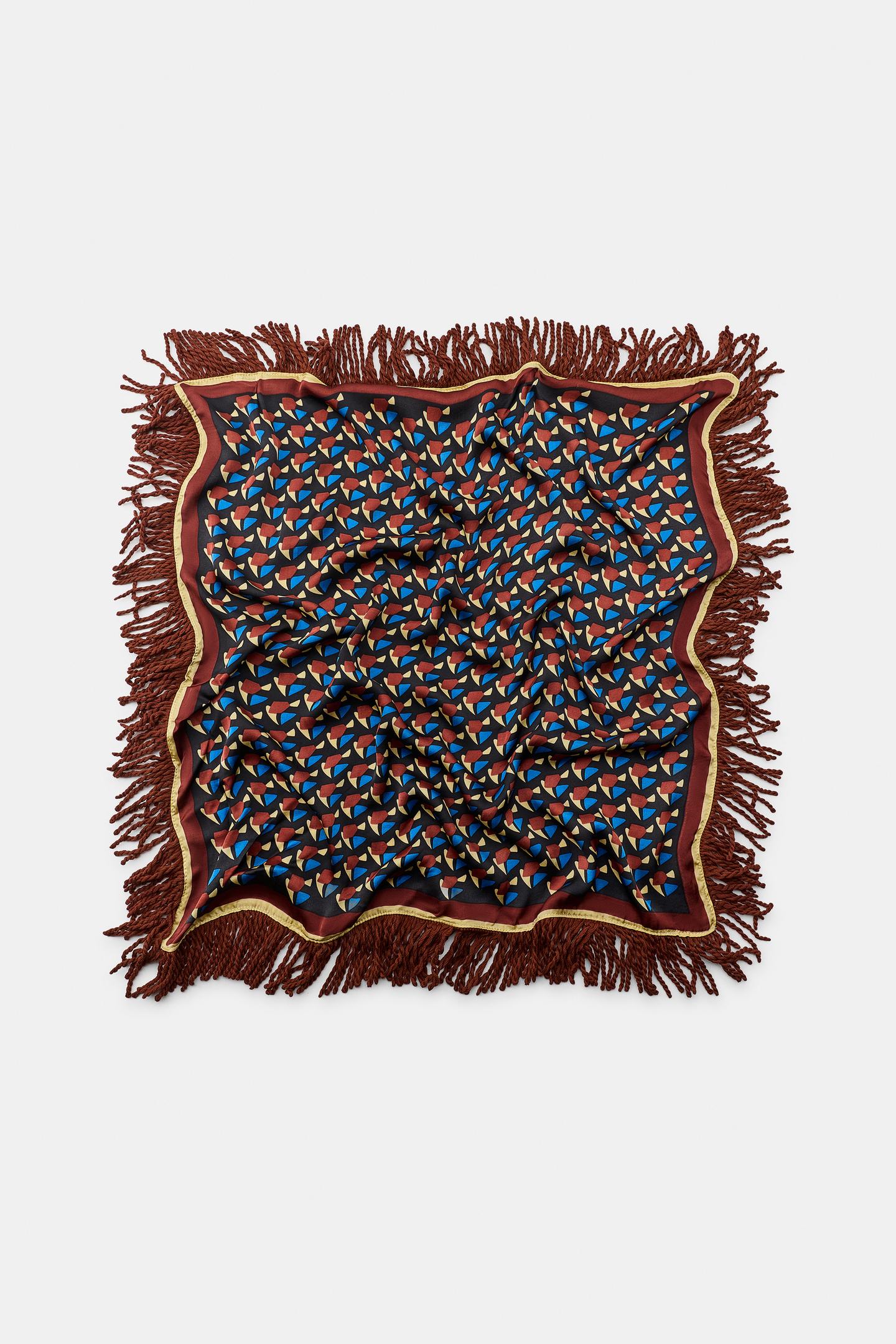 Женский шарф Zara Geometric Print 100% Viscose Fringed, цвет: Тёмно-бордовый — фото 6