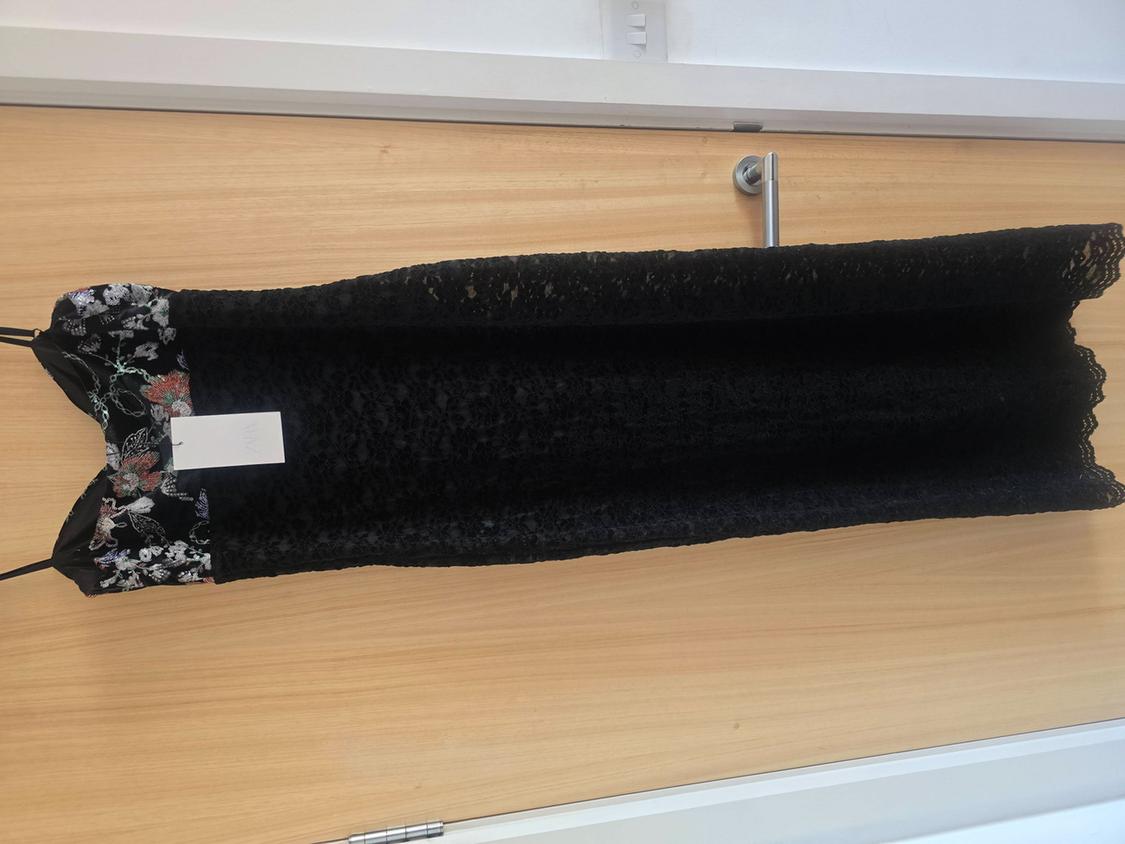 LACE EMBROIDERED DRESS - Image 3