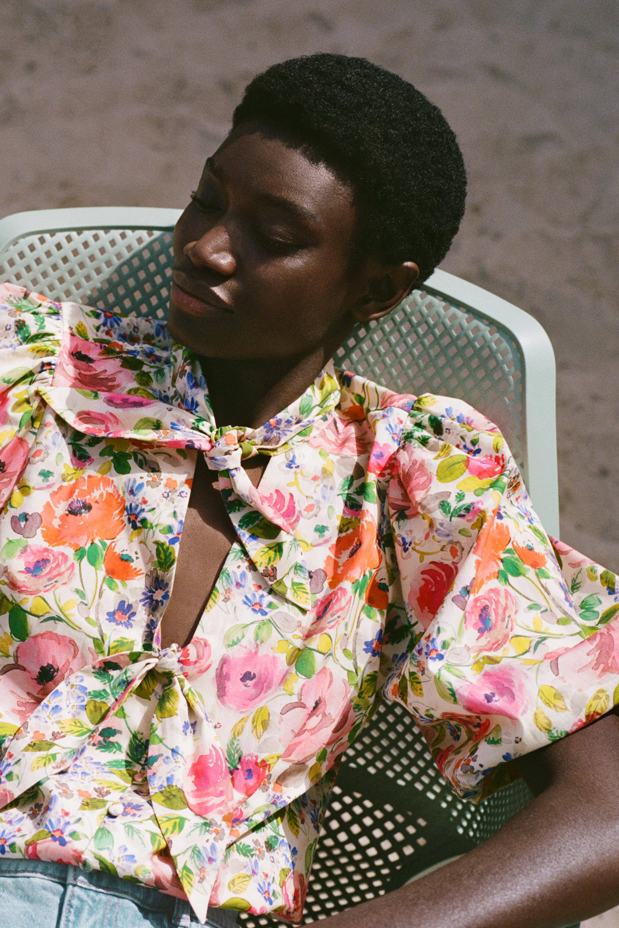 FLORAL BOW PRINT SHIRT