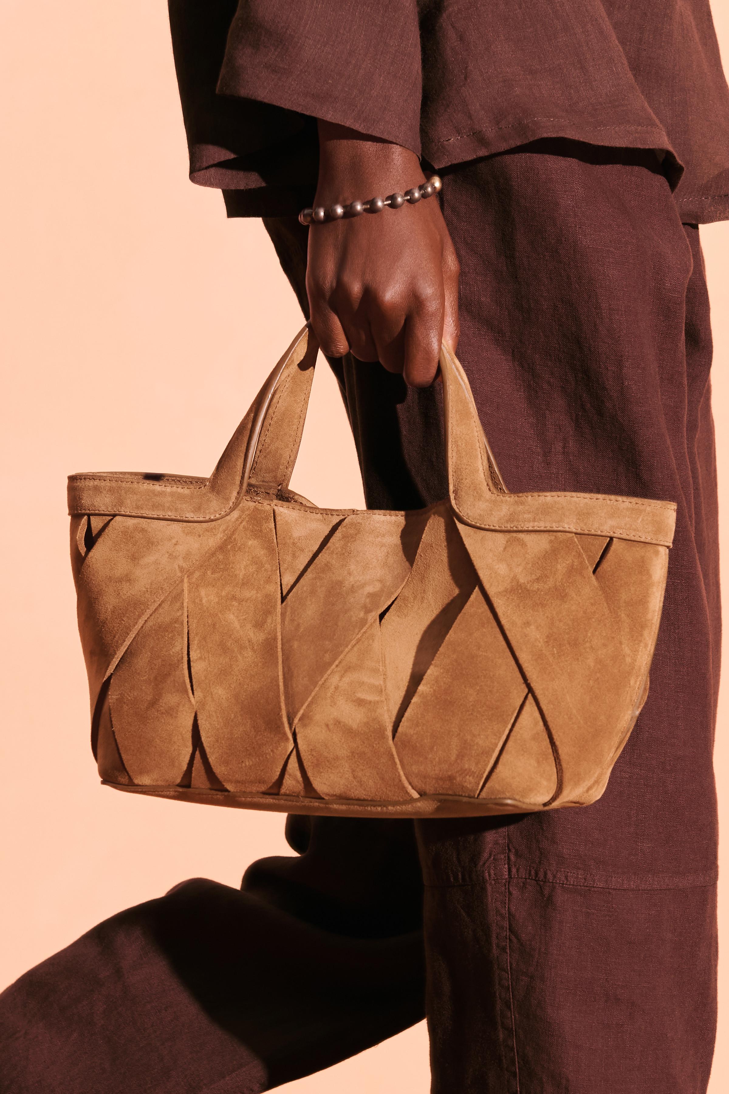 【ZARA】ファブリックショルダーバッグ グレー | 3104/520/802 13523520120-a3.jpg?ts=