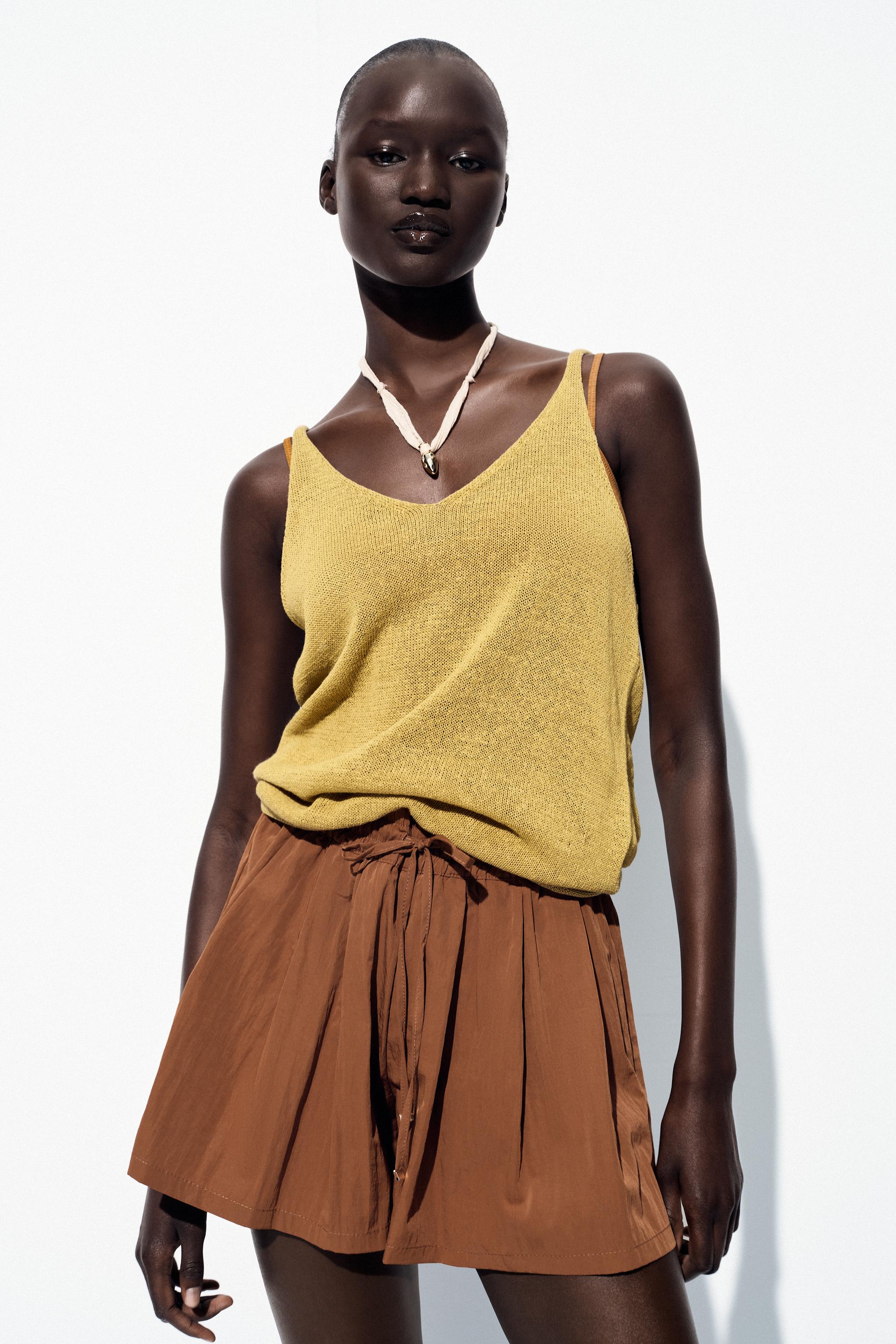 ELASTIC WAIST SHORTS