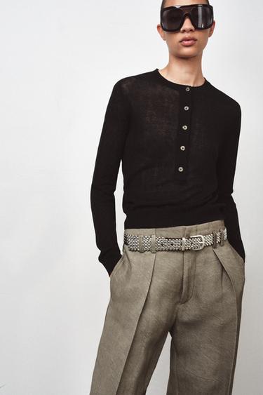 PULOVËR THURJE ME KOPSA - E zezë nga Zara